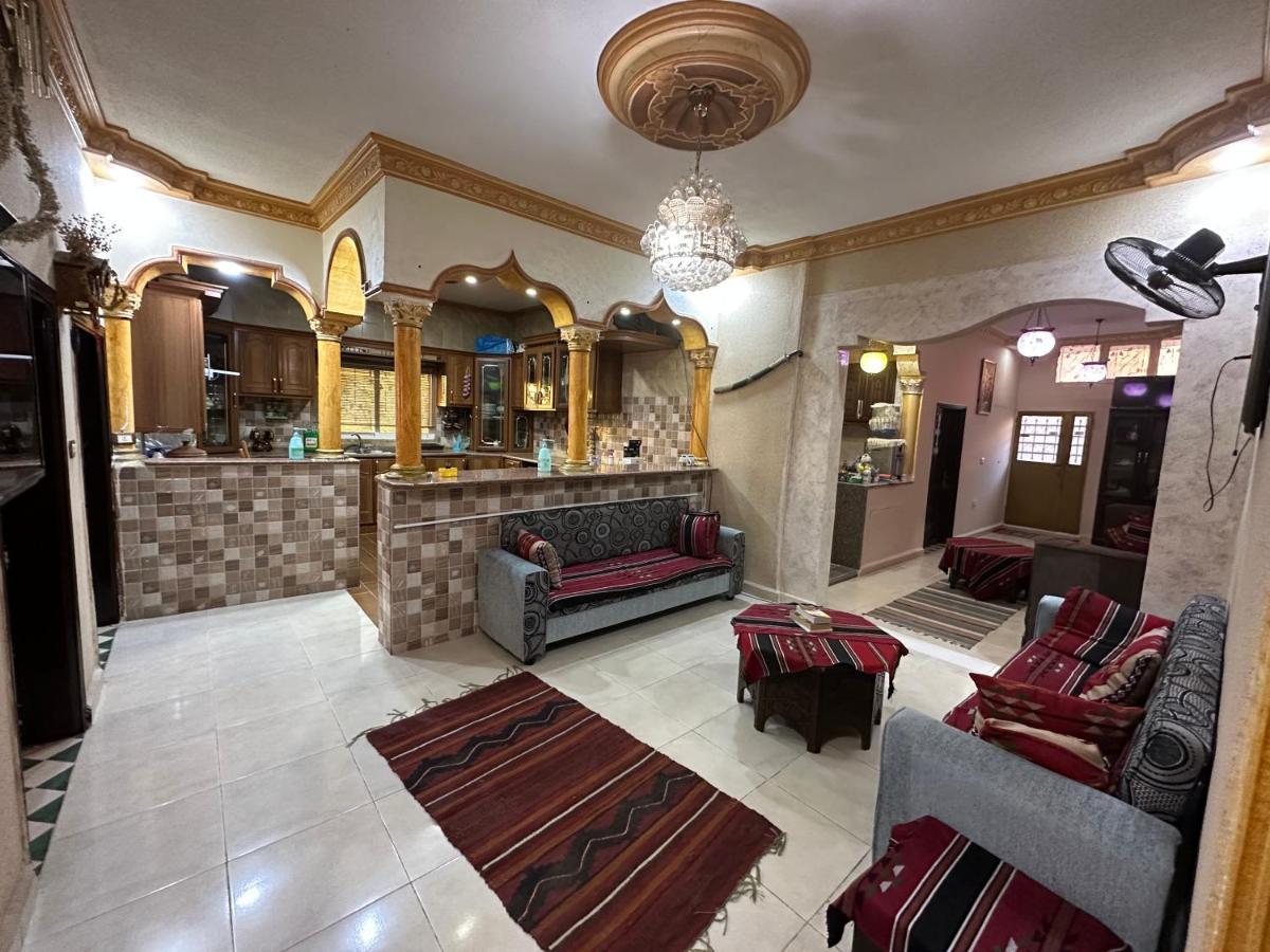 Petra View Flat Hotel Wadi Musa Bagian luar foto