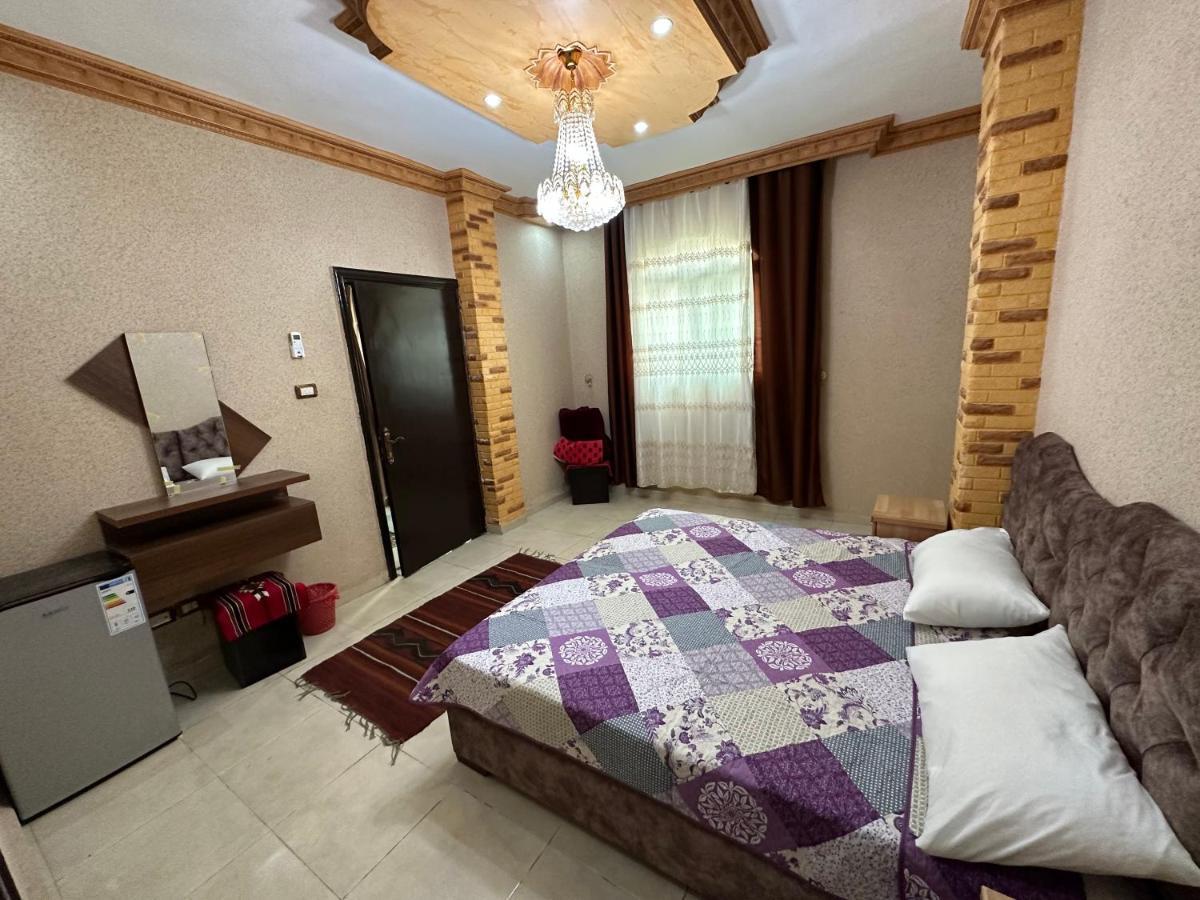 Petra View Flat Hotel Wadi Musa Bagian luar foto